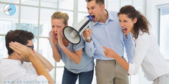 با آزار دهنده ترین صداها در محل کار آشنا شوید!